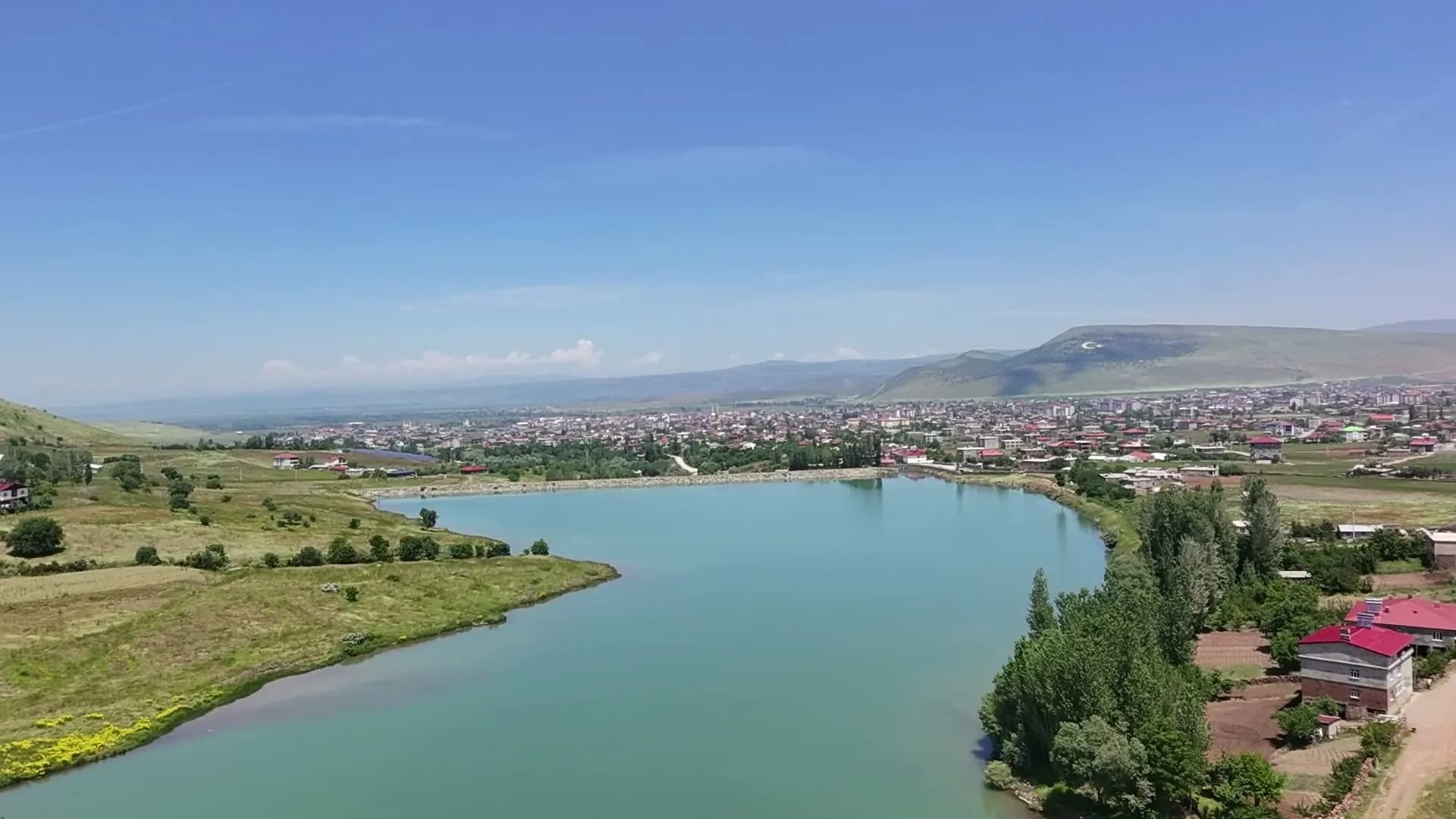 Norşin — göl manzarası, havadan